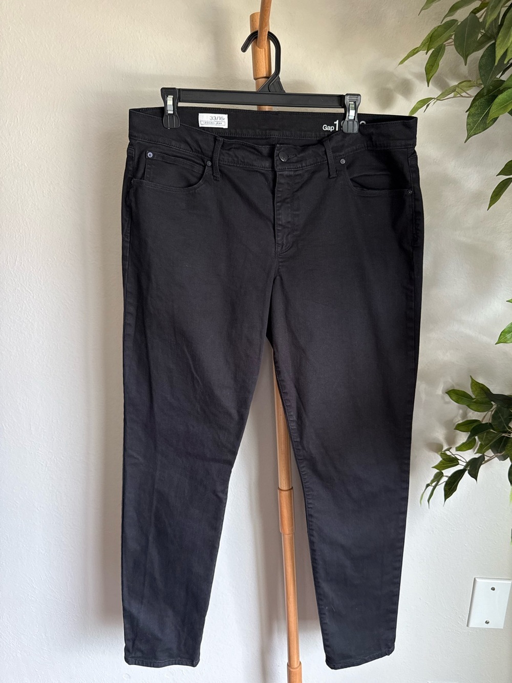 GAP 1969 Black Legging Jean High Rise Women’s Plus Size 33/16r